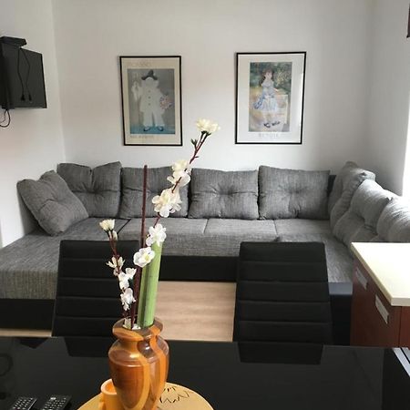 Centar Oaza Lägenhet Zagreb Exteriör bild